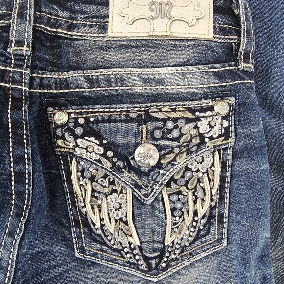 Miss Me Women's Blue Jeans - Picture 4 of 5